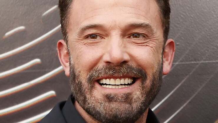 Ben Affleck plant Violets Uni-Start trotz Eheproblemen und feiert seinen 52. Geburtstag im Familienkreis