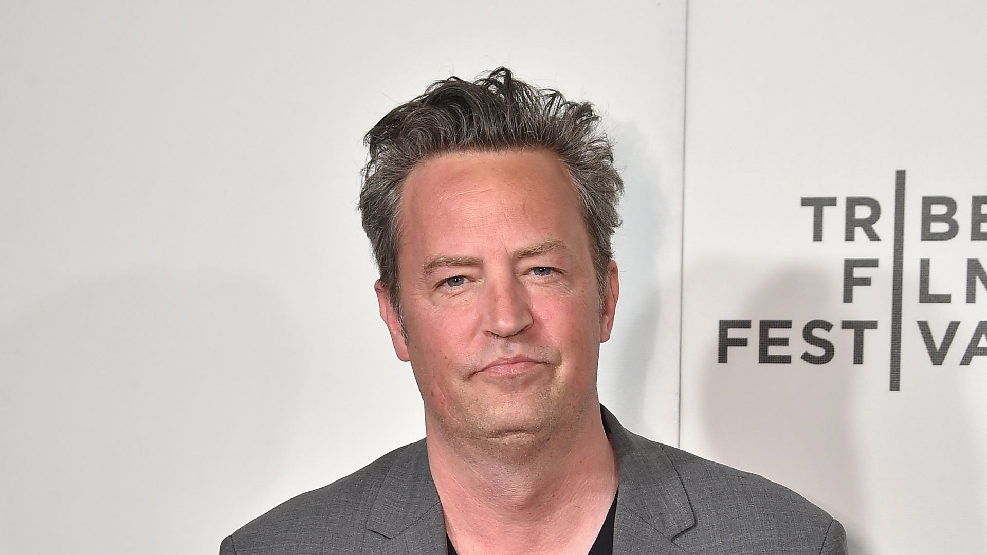 Assistent von Matthew Perry versuchte, Überdosis und eigene Rolle geheim zu halten