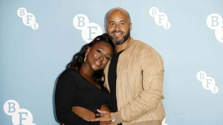 Alexandra Burke und Darren Randolph geben Engagement nach romantischem Dinner in London bekannt