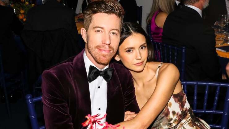 Verlobung von Nina Dobrev und Shaun White: Romantischer Antrag unter blumigem Bogen