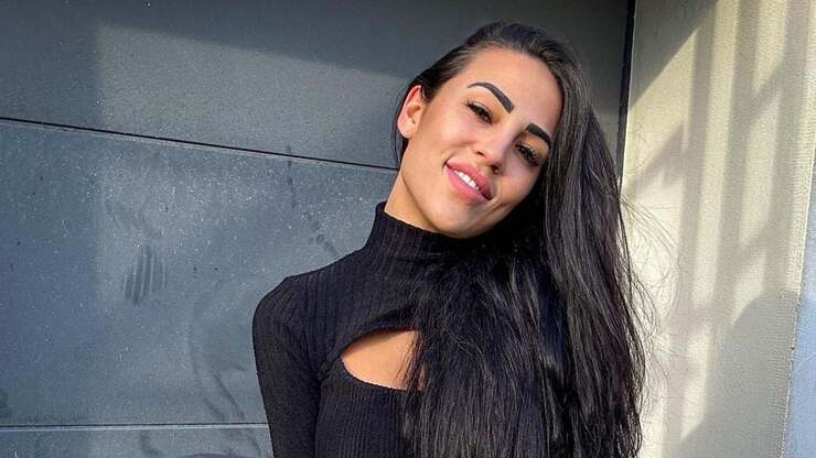 Mike Heiter überrascht mit Heiratsantrag bei Promi Big Brother - Leyla Lahouar akzeptiert