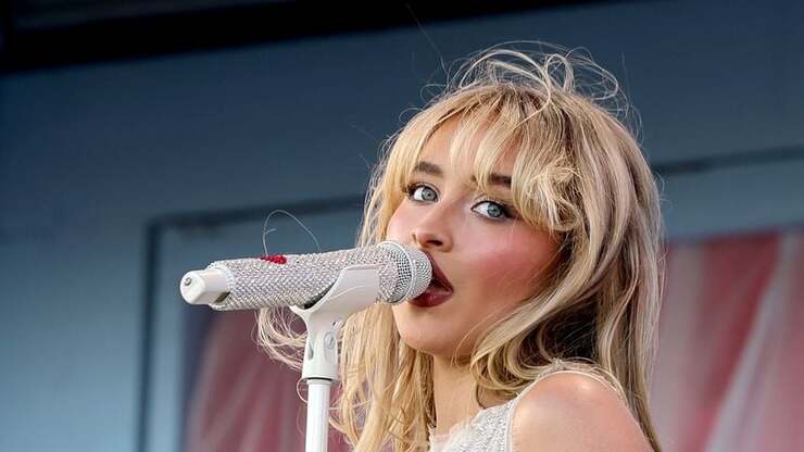 Barry Keoghan zeigt Unterstützung für Sabrina Carpenter beim Konzert in Virginia