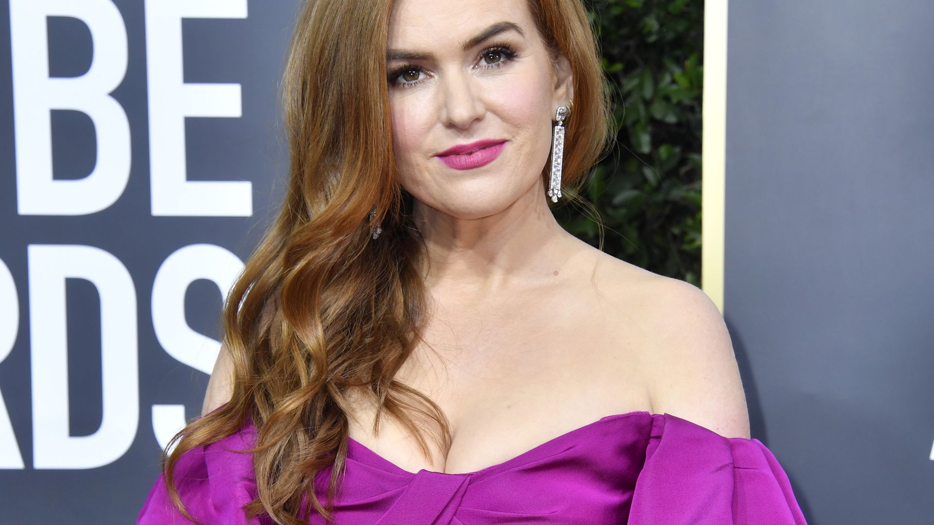 Isla Fisher feiert neues Leben nach der Trennung von Sacha Baron Cohen im Chiltern Firehouse