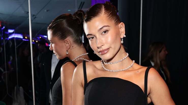 Neuer Lebensabschnitt: Hailey Bieber feiert einen Abend ohne Baby mit Freundin Kendall Jenner