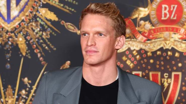 Cody Simpson feiert Theaterdebüt in australischer Produktion von "Guys & Dolls"