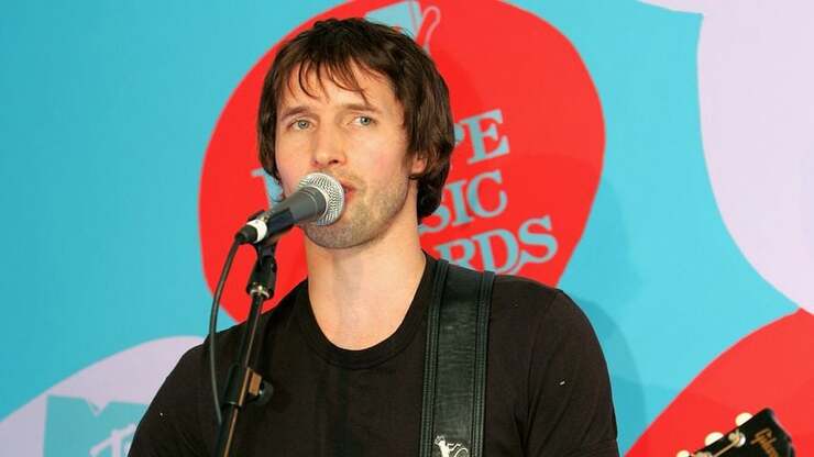 James Blunt bleibt bei seinem Namen nach Chart-Wette und Platz sieben in den Albumcharts