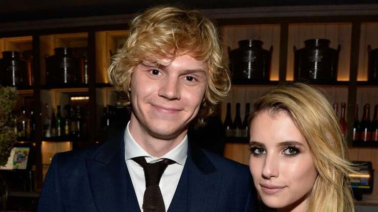 Emma Roberts und Cody John: Verlobte genießen romantisches Dinner in Los Angeles