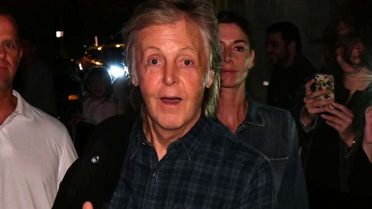 Überraschender Auftritt: Paul McCartney begeistert Fans in einem kleinen Club in den Hamptons