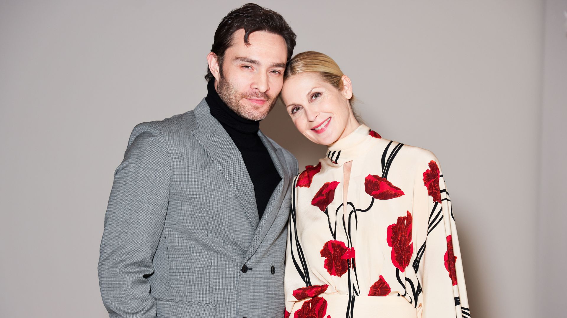 "Ed Westwick und Kelly Rutherford feiern Reunion in New York und enthüllen Familiennachrichten"