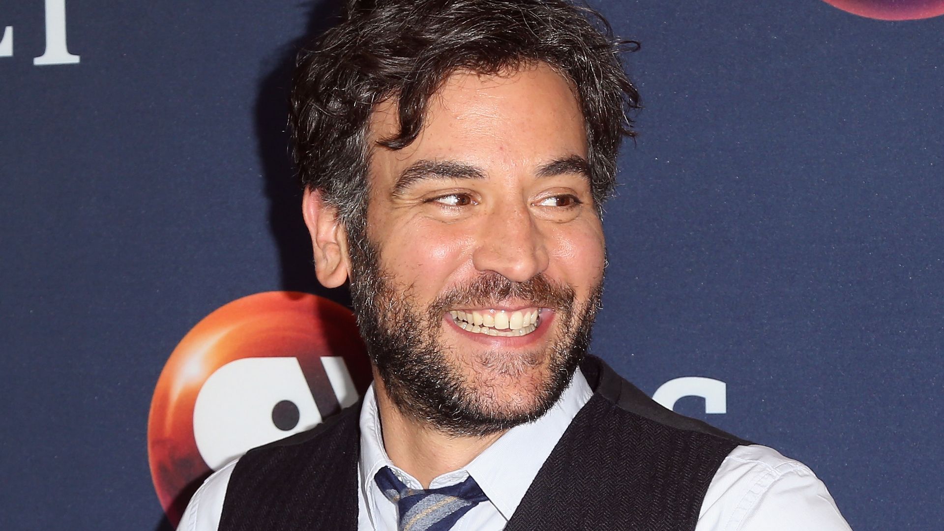 Klangmeditation und Eheglück: Josh Radnor heiratet Jordana Jacobs in New York