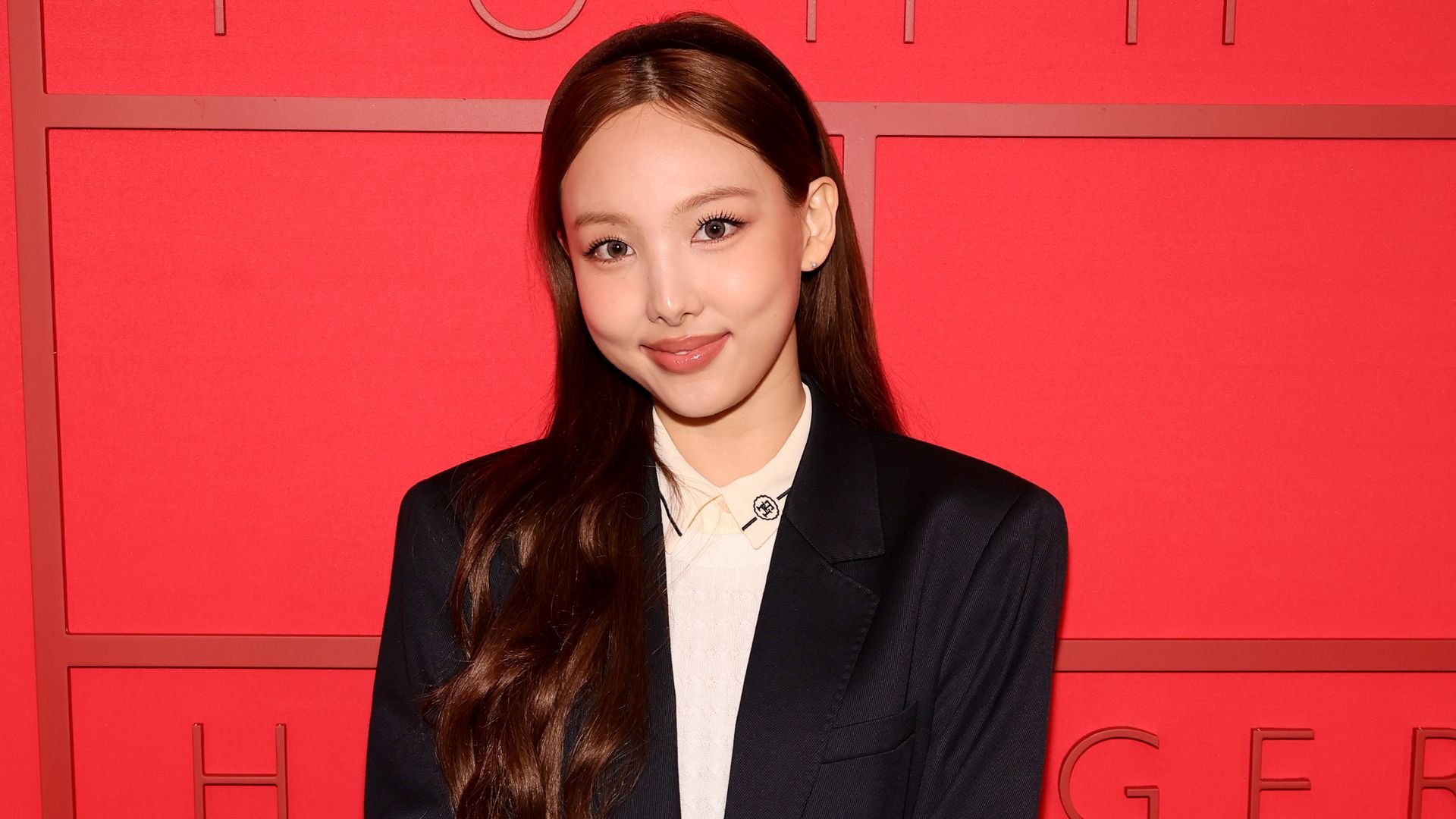 Disney-Korea hat kürzlich bekannt gegeben, dass Nayeon von Twice die koreanische...