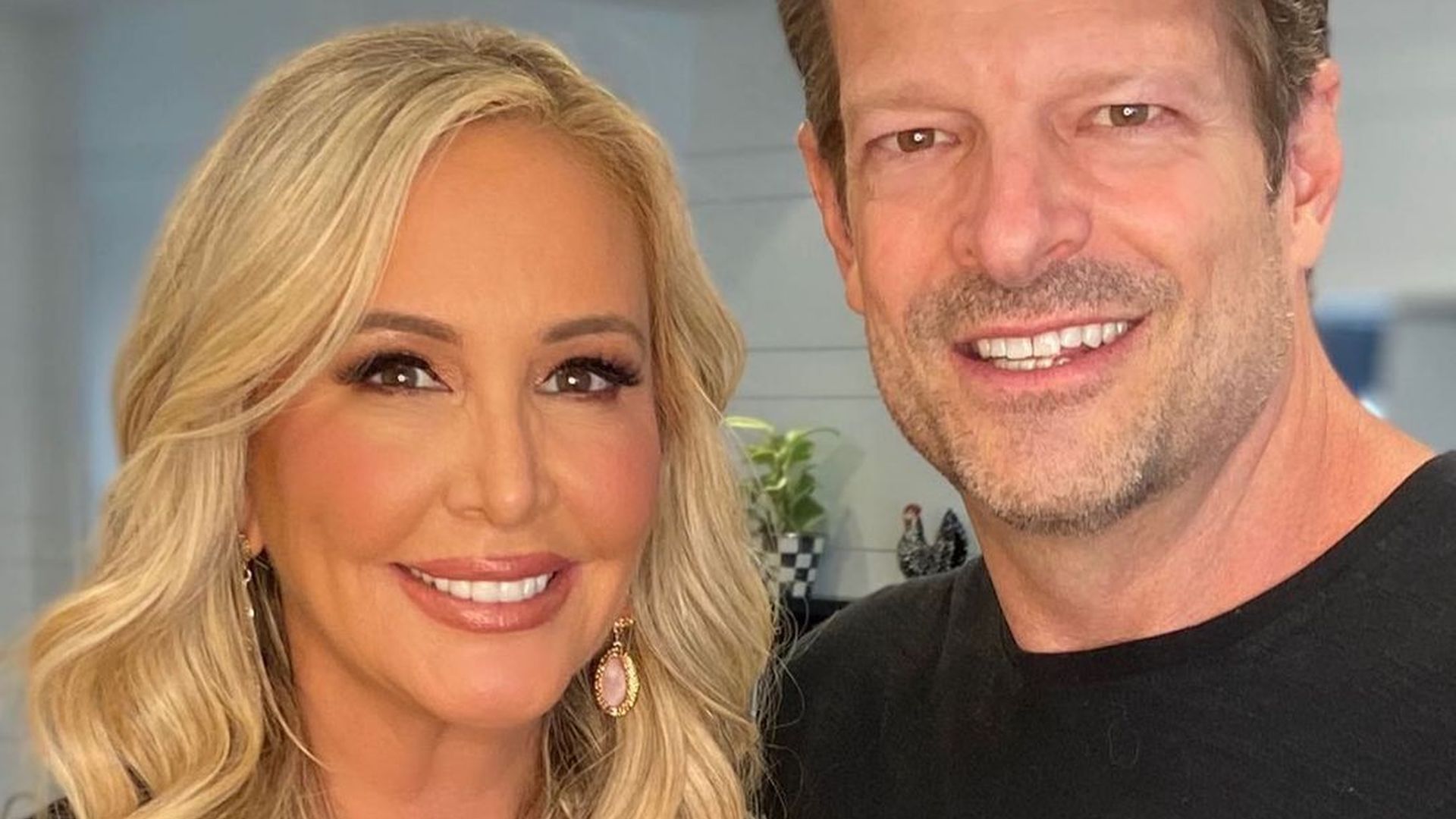 Shannon Beador und John Janssen lösen ihren siebenmonatigen Rechtsstreit erfolgreich