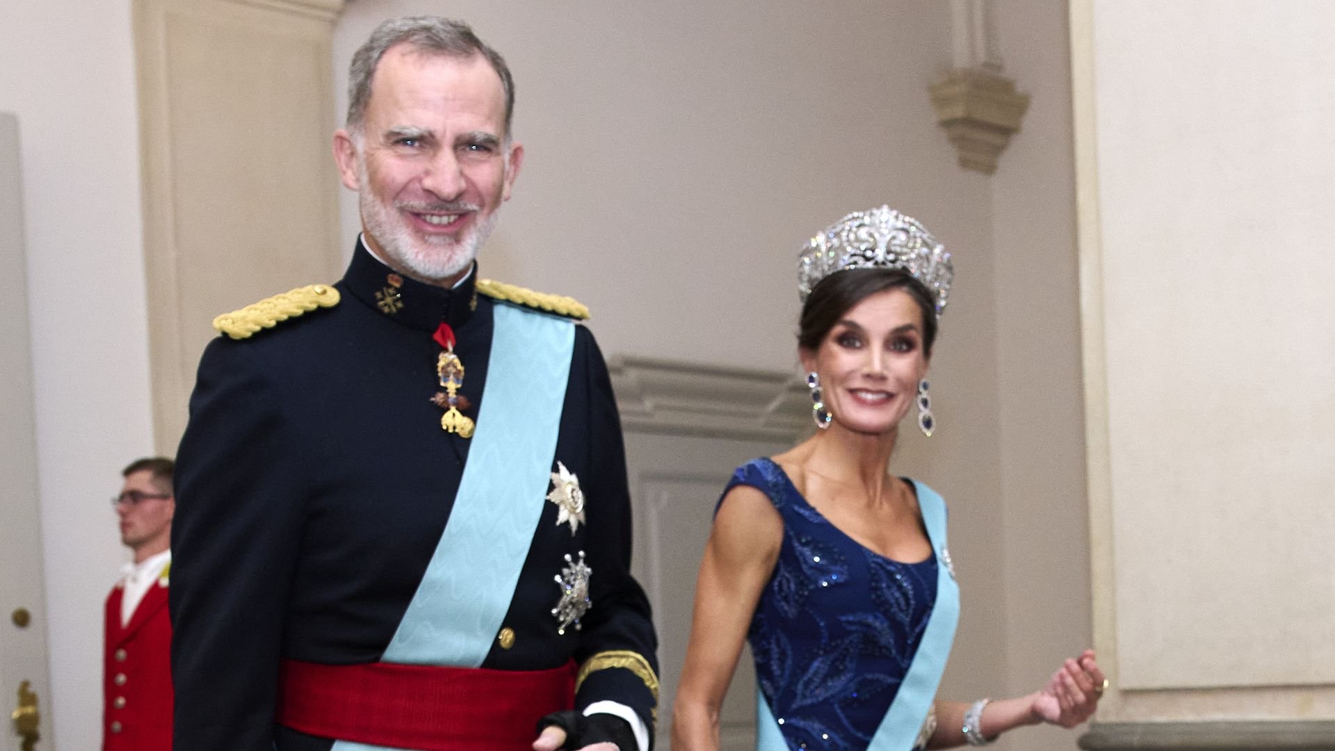 König Felipe und Königin Letizia von Spanien wurden von Annie Leibovitz in neuen...